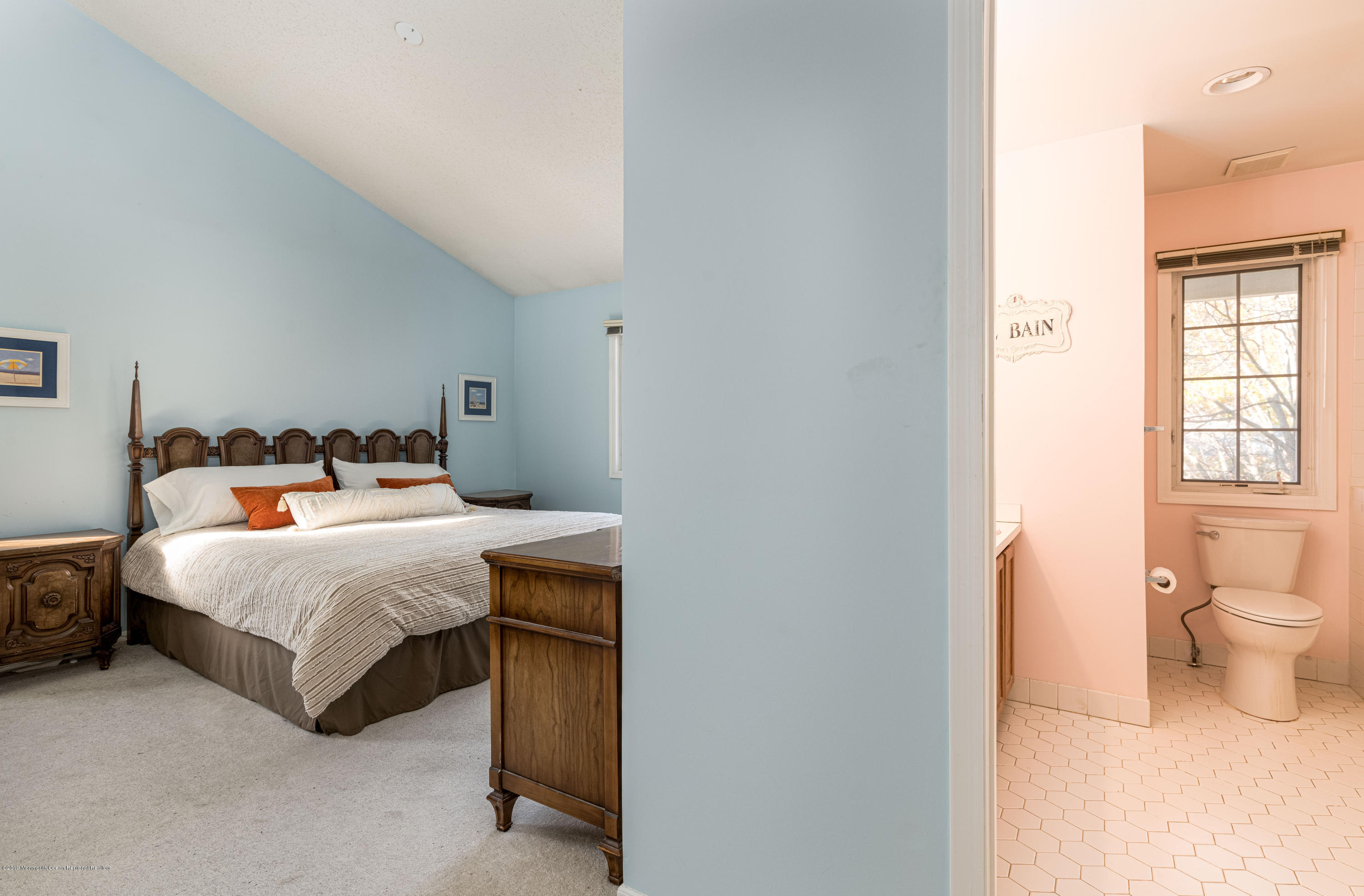 72 F Winthrop Road, Unit 72F Monroe Township, NJ 08831 - Photo 8 of 28 Master BR with Ensuite Master Bath