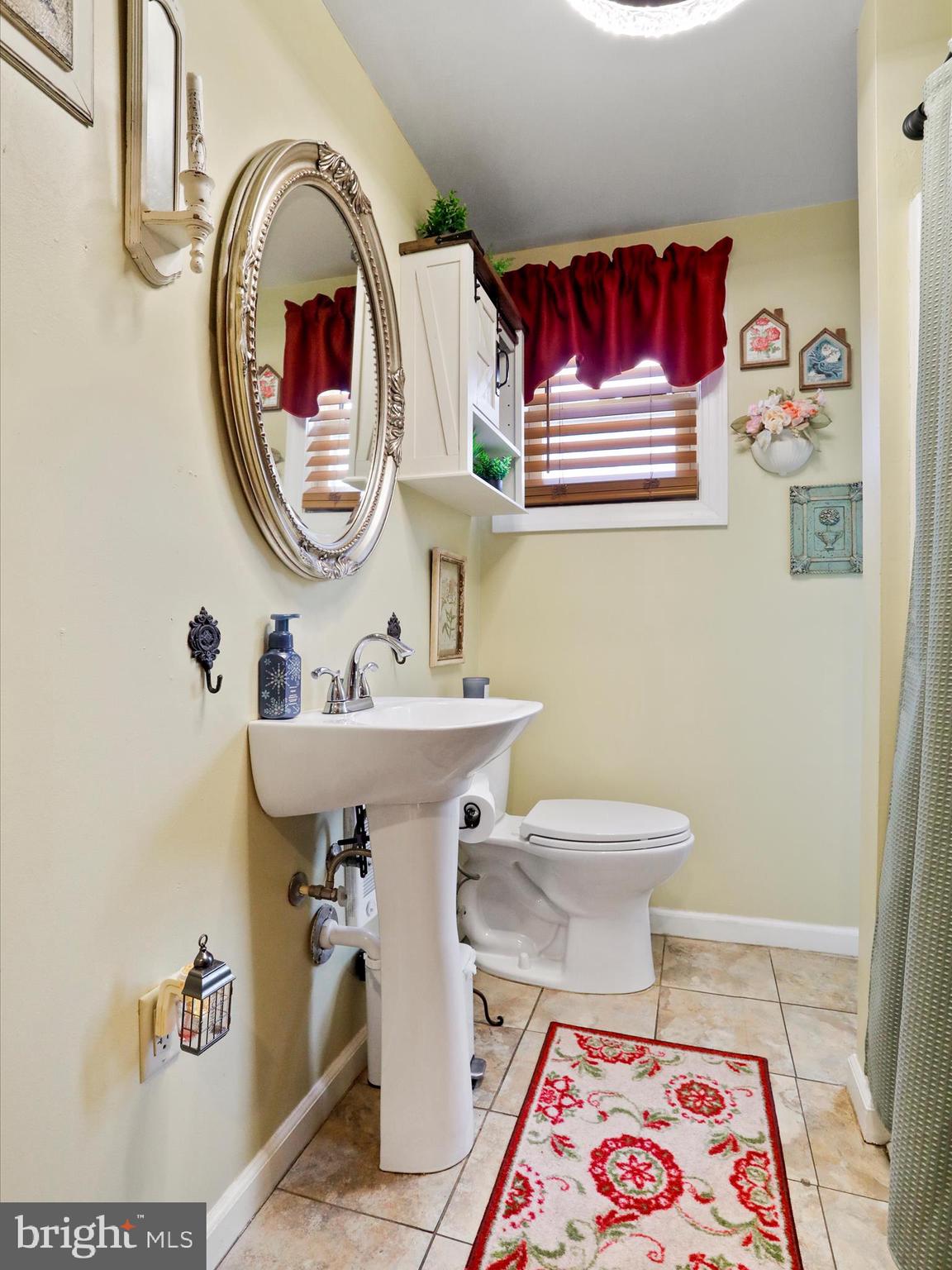 13536 Blairs Valley Road Clear Spring, MD 21722 - Photo 29 of 47 Bathroom