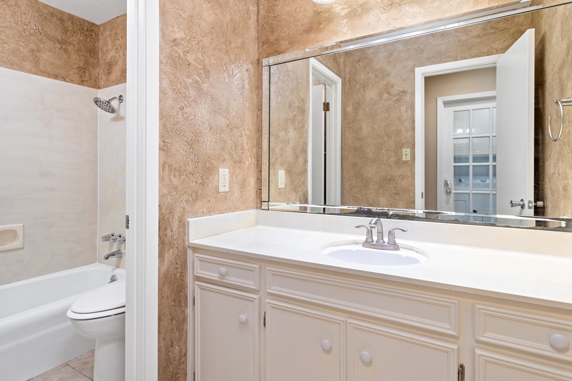 6250 Chisholm Trail Beaumont, TX 77708 - Photo 15 of 26