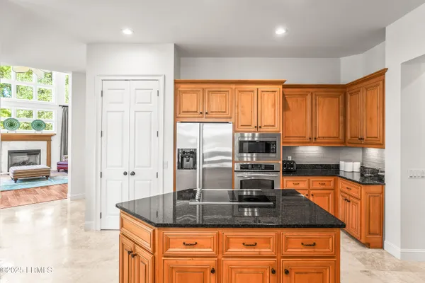 $4,300,000 | 12 Port Tack, Hilton Head Island, SC 29928
