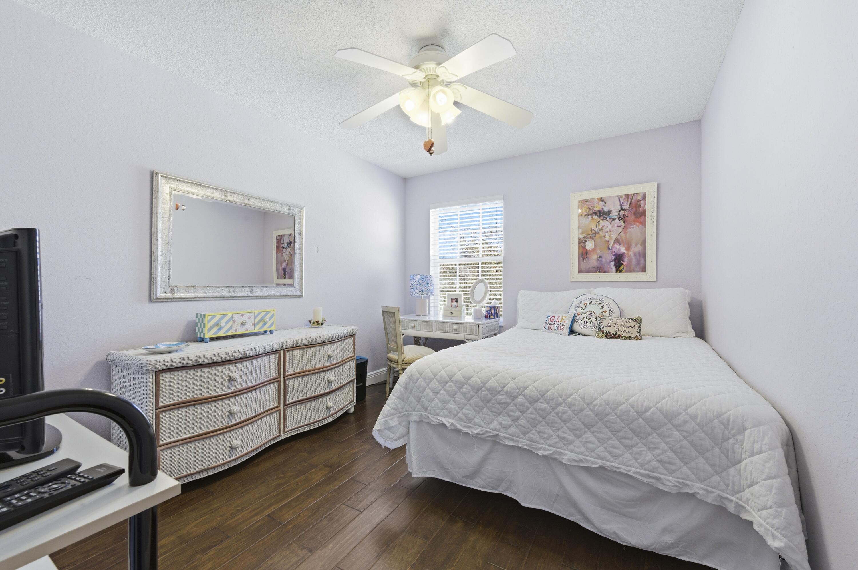 18234 Blue Lake Way Boca Raton, FL 33498 - Photo 17 of 35 18234_Blue_Lake_Way_Boca_Raton_016