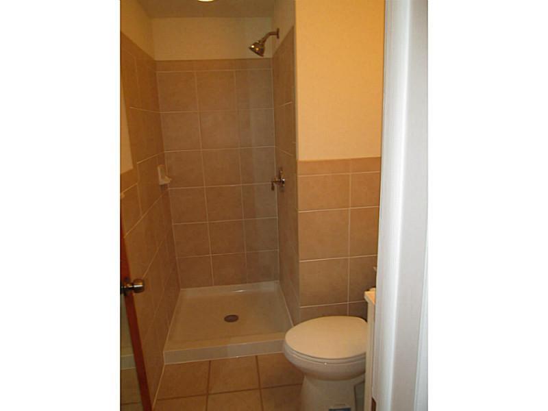 101 Hillcrest Road Renfrew, PA 16053 - Photo 12 of 21 Full Bath.