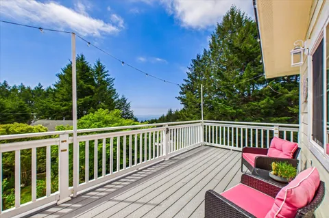 a view of outdoor space with lots of trees