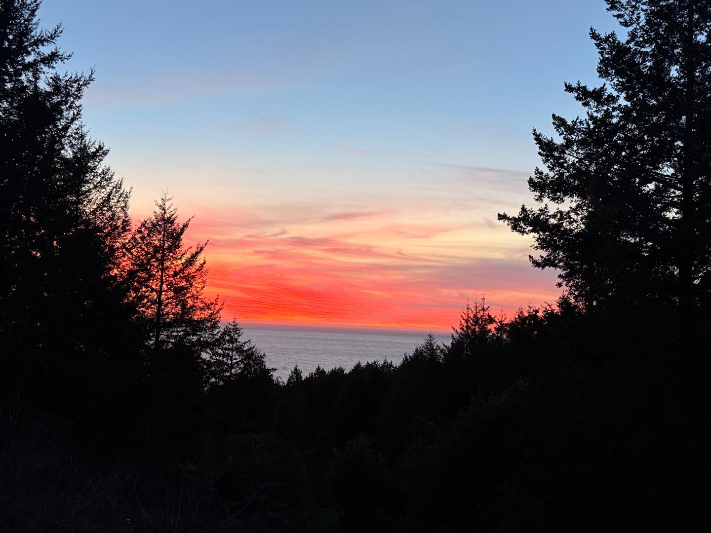 520 Redwood Road Whitethorn, CA 95589 - Photo 46 of 69 a view of sunset