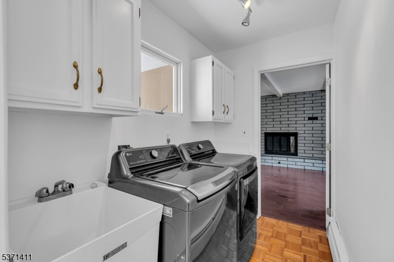 8 Crosby Lane Oakland, NJ 07436 - Photo 31 of 41