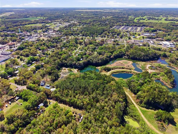 $325,000 | 1041 Northeast 6th Boulevard, Williston, FL 32696