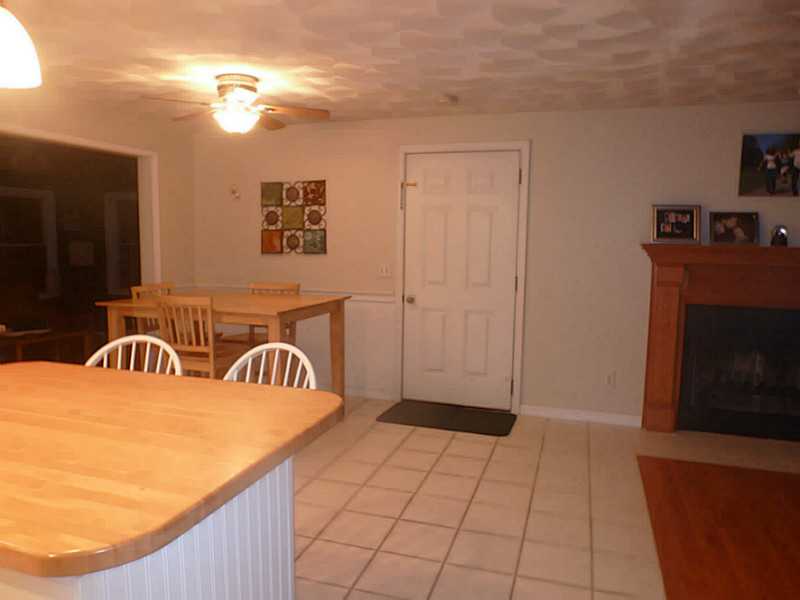5 Waterman Farm Road Cumberland, RI 02864 - Photo 13 of 20 Kitchen.