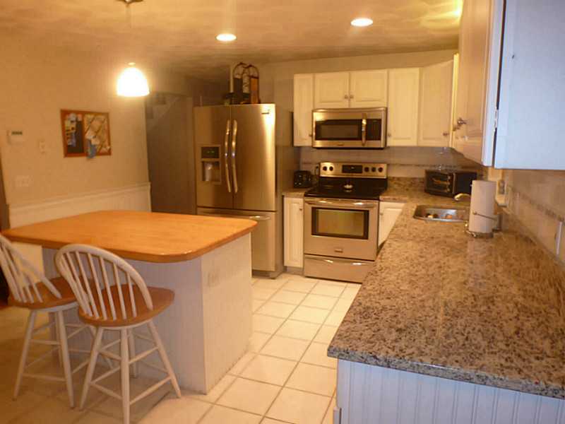 5 Waterman Farm Road Cumberland, RI 02864 - Photo 15 of 20 Dining Area.