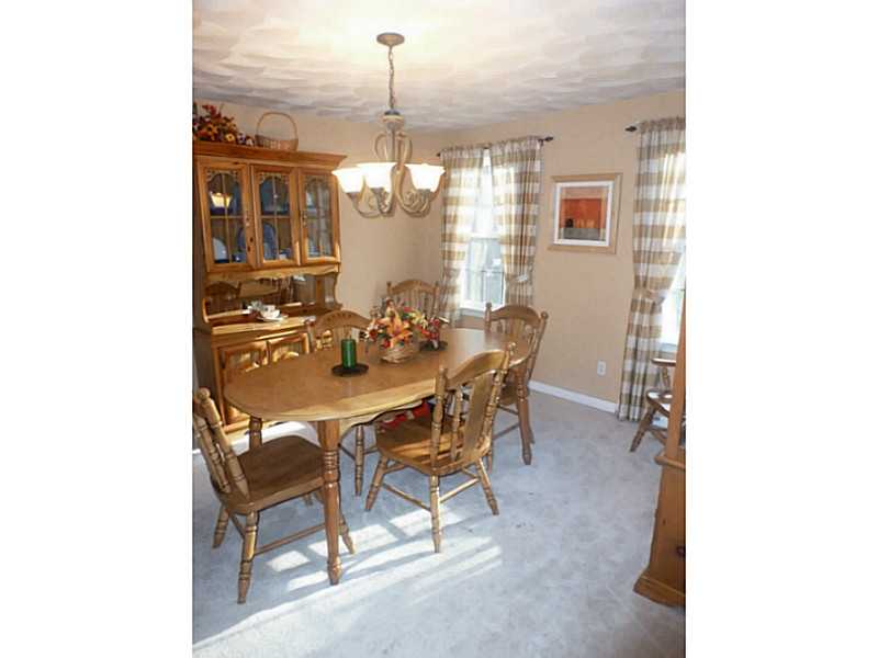 5 Waterman Farm Road Cumberland, RI 02864 - Photo 10 of 20 Dining Room.