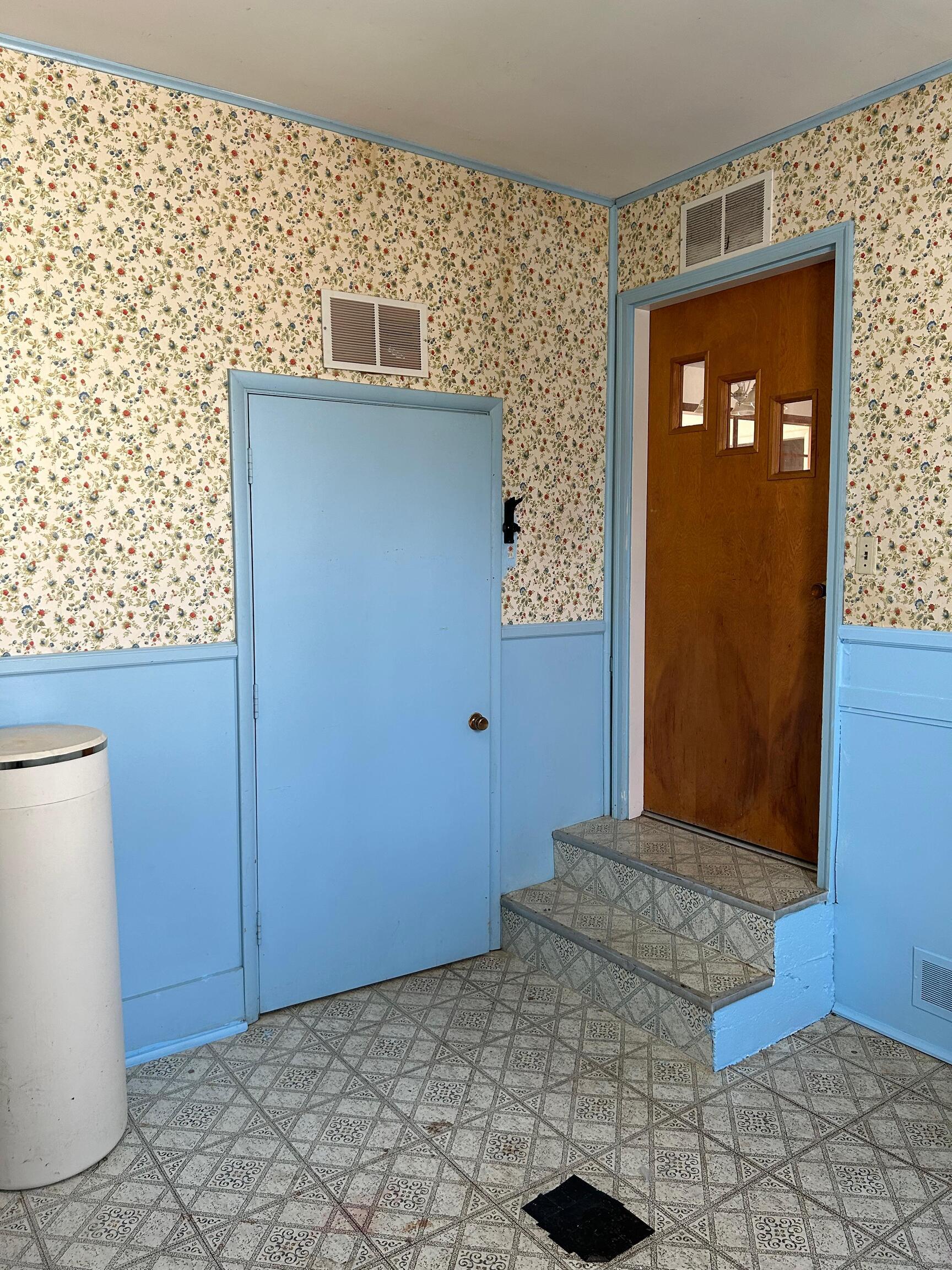 700 Center Street Franklin, IN 46131 - Photo 5 of 12