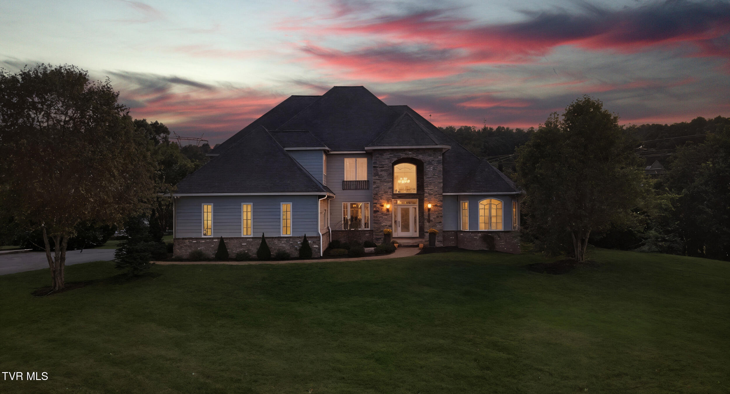 534 Buckingham Road Gray, TN 37615 - Photo 2 of 75 Twilight