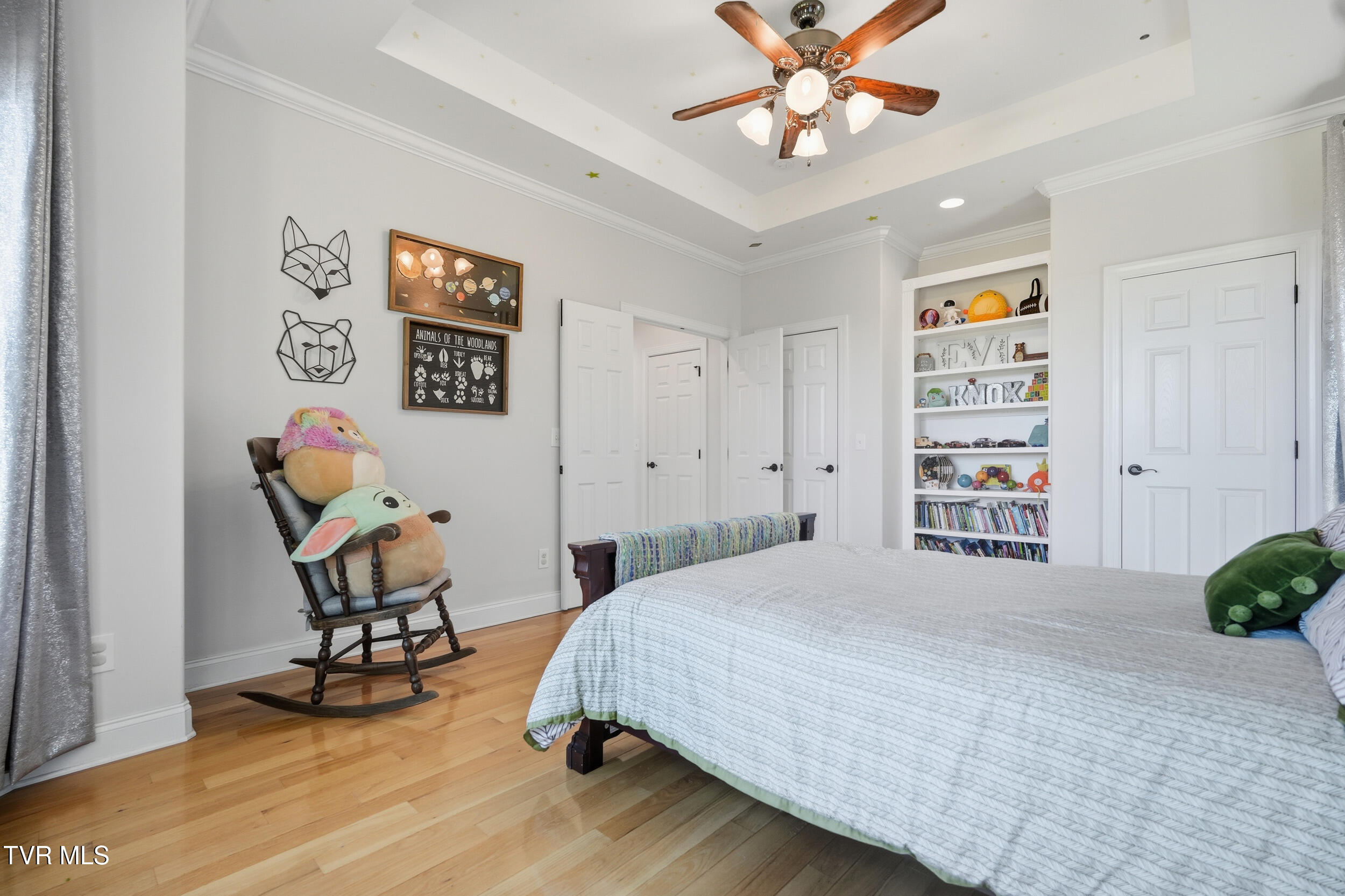 534 Buckingham Road Gray, TN 37615 - Photo 34 of 75 Front Bedroom