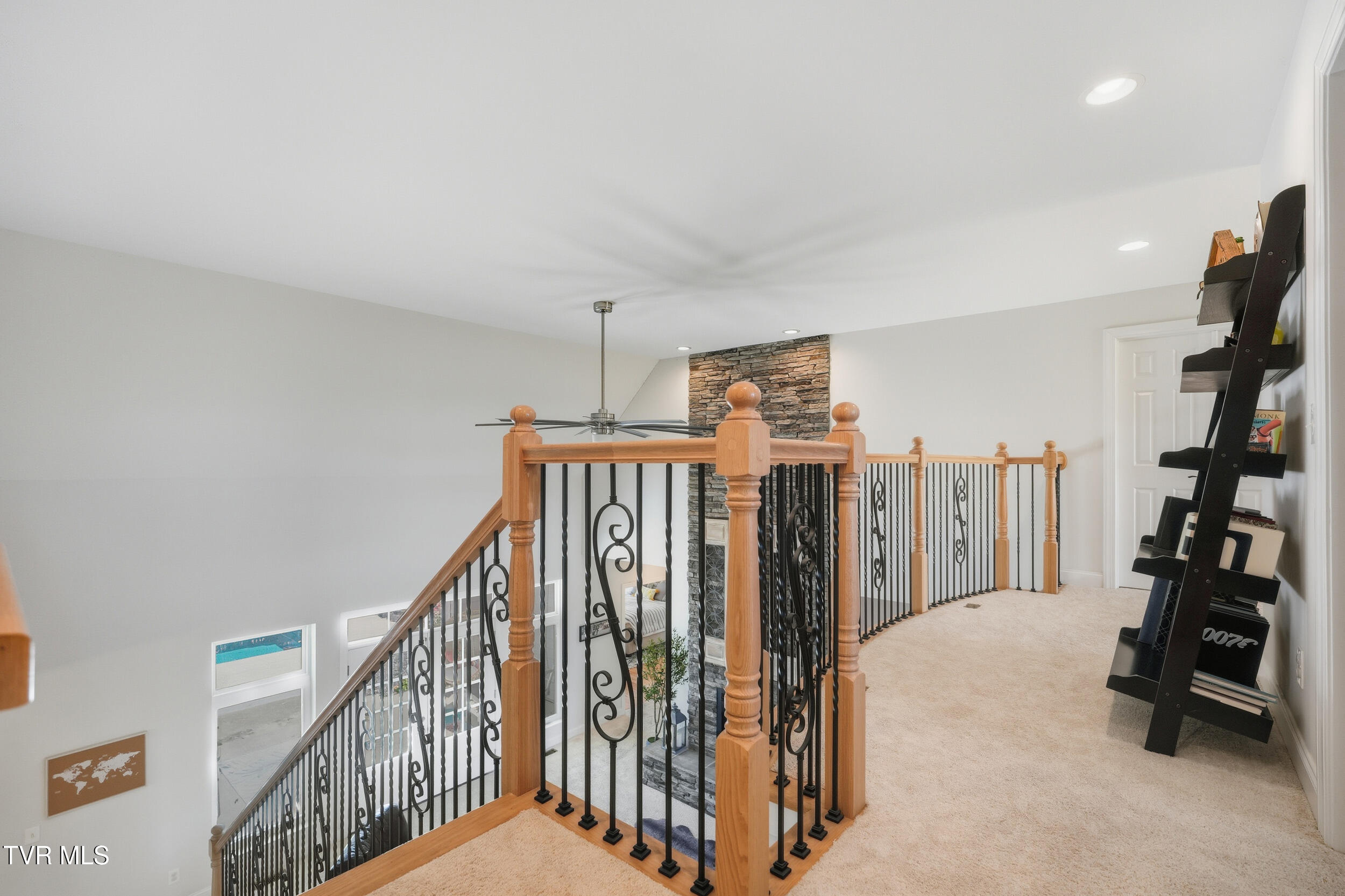 534 Buckingham Road Gray, TN 37615 - Photo 41 of 75 Upstairs