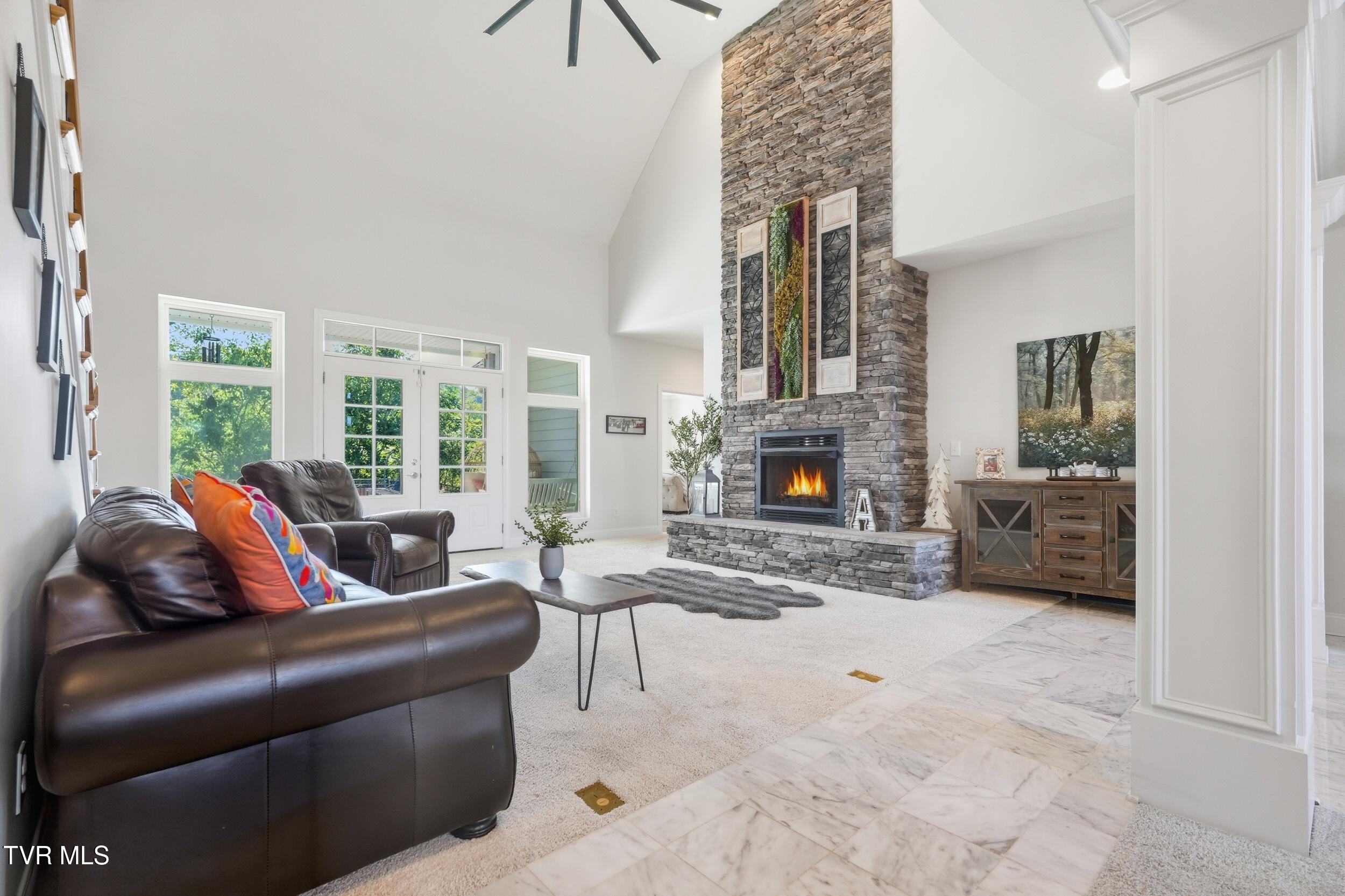 534 Buckingham Road Gray, TN 37615 - Photo 5 of 75 Lving