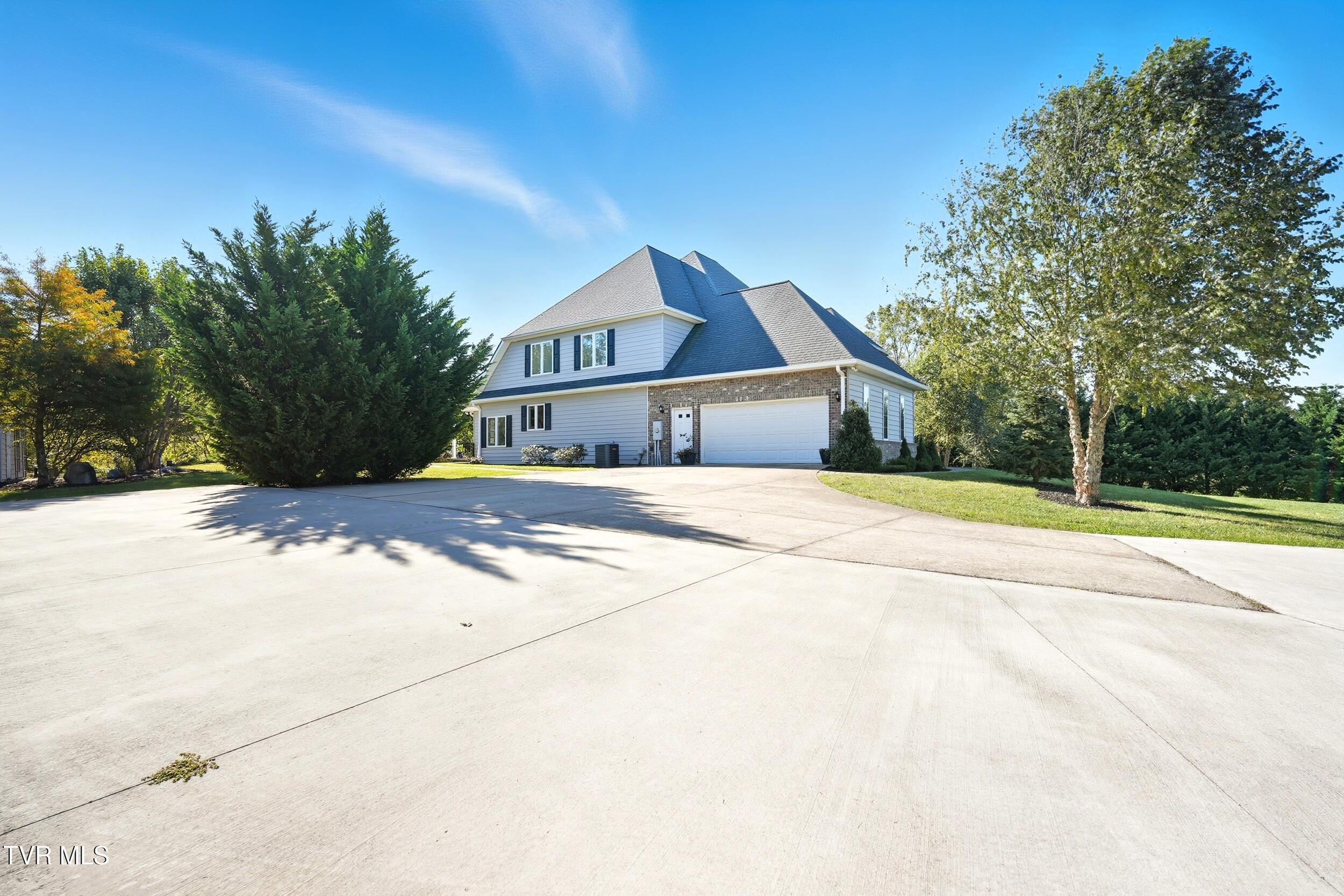 534 Buckingham Road Gray, TN 37615 - Photo 64 of 75 Side View