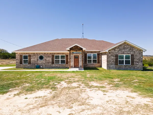 $720,000 | 788 County Road 3100, Kempner, TX 76539