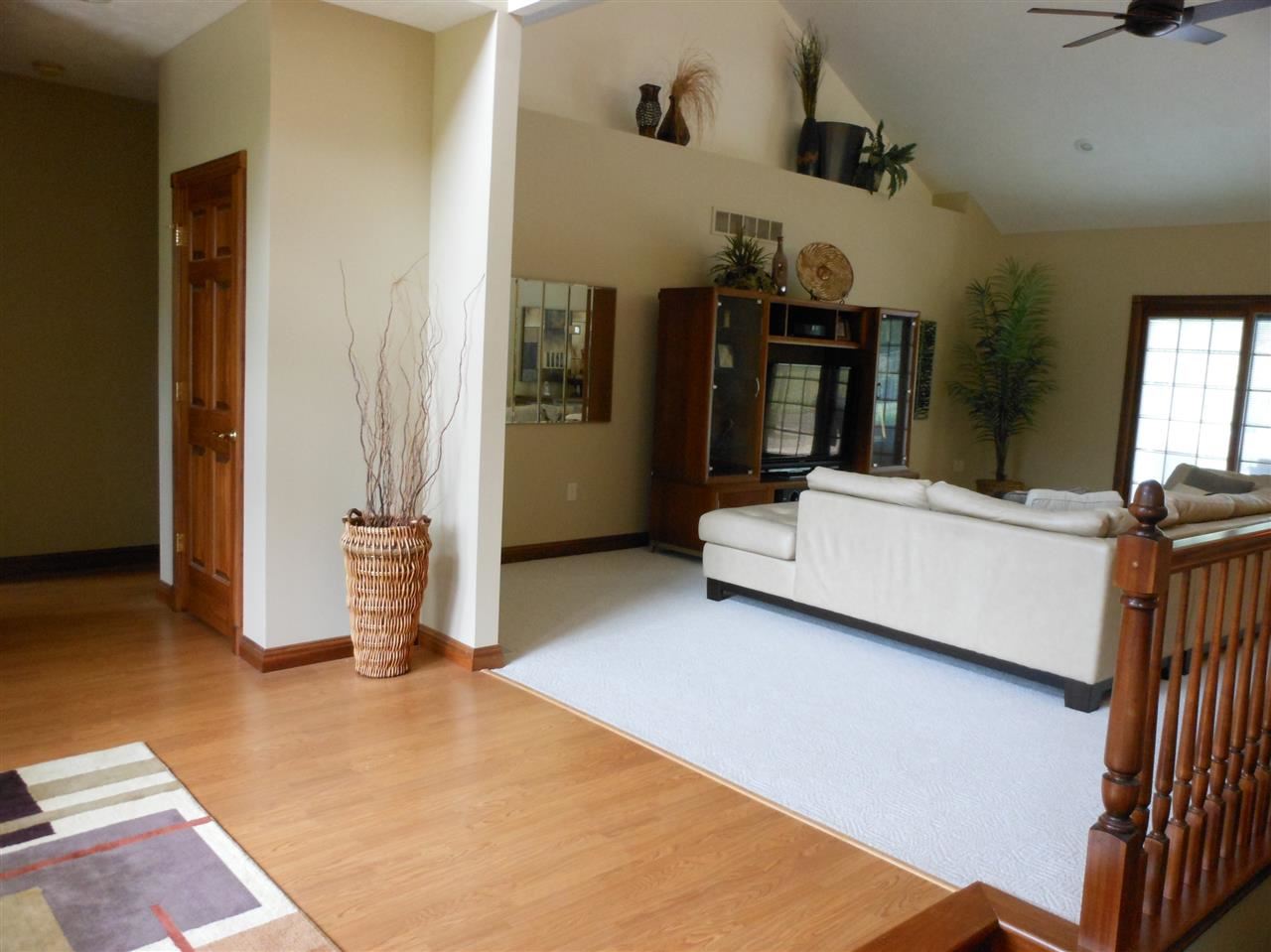 10101 Hillside Road Evansville, IN 47720 - Photo 14 of 30 Gallery Image 14