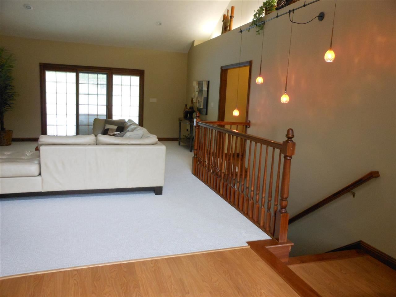 10101 Hillside Road Evansville, IN 47720 - Photo 15 of 30 Gallery Image 15