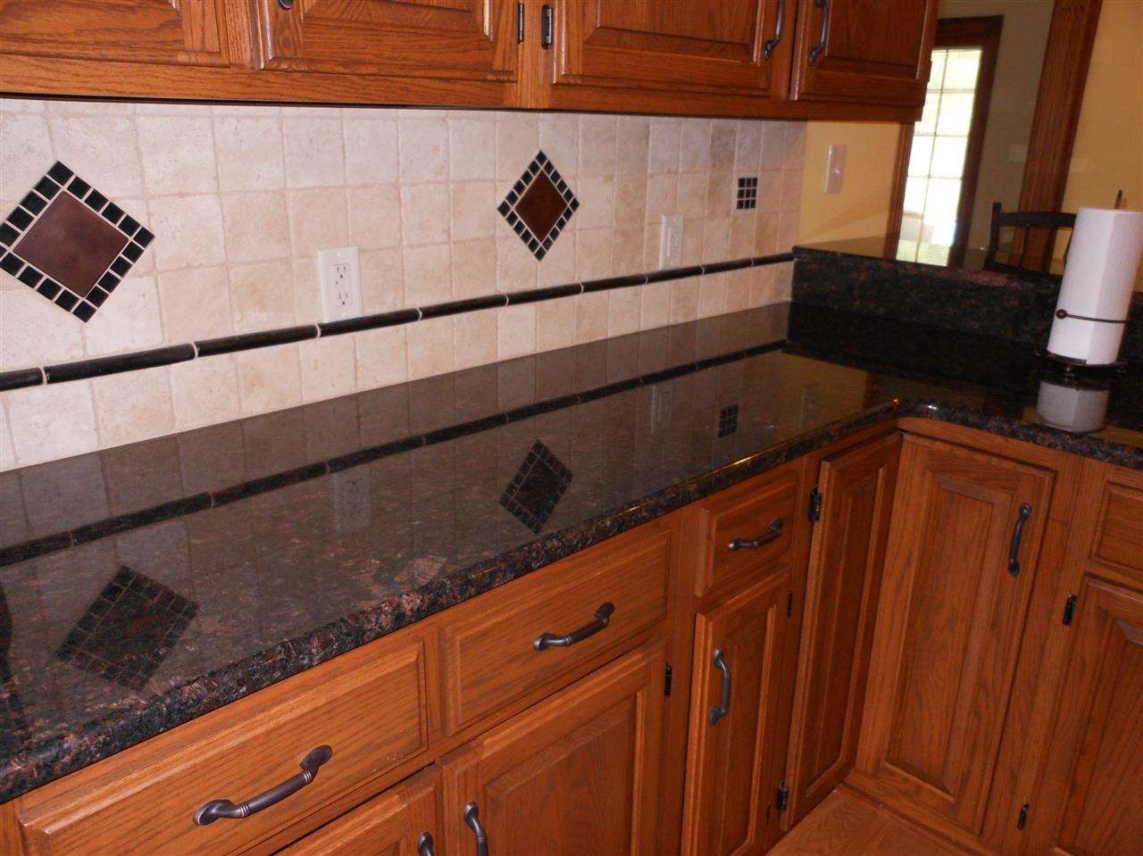10101 Hillside Road Evansville, IN 47720 - Photo 10 of 30 Gallery Image 10