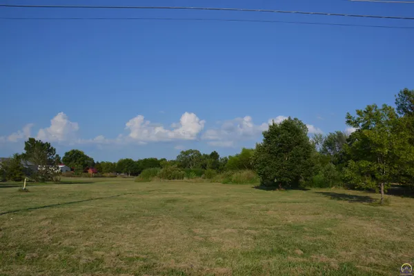 1202 North 11th Street, Osage City, KS 66523