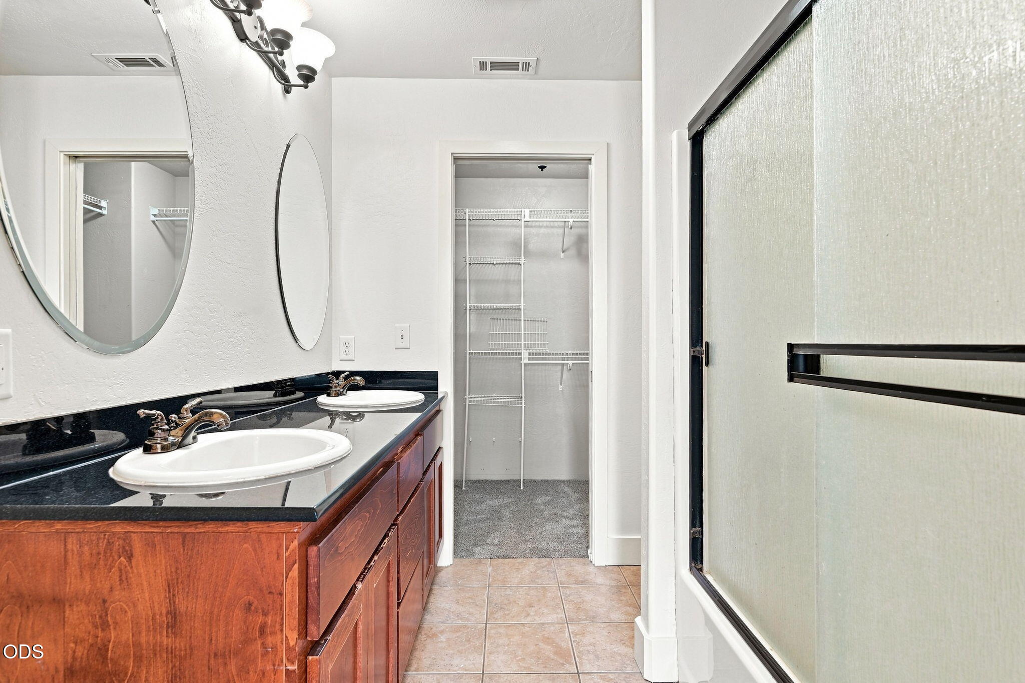 2210 East Barnett Road, Unit 9 Medford, OR 97504 - Photo 16 of 24 Gallery Image 16
