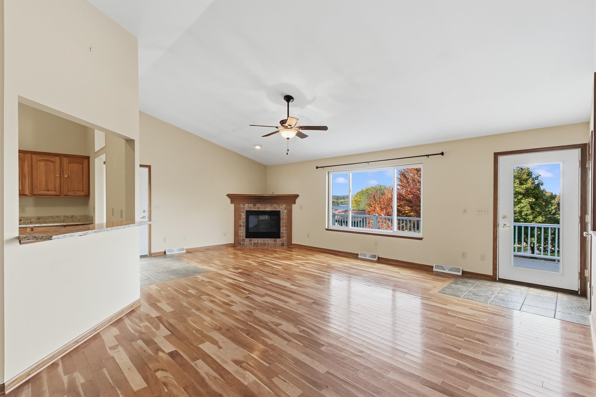 N2432 Highway 188 Lodi, WI 53555 - Photo 5 of 39