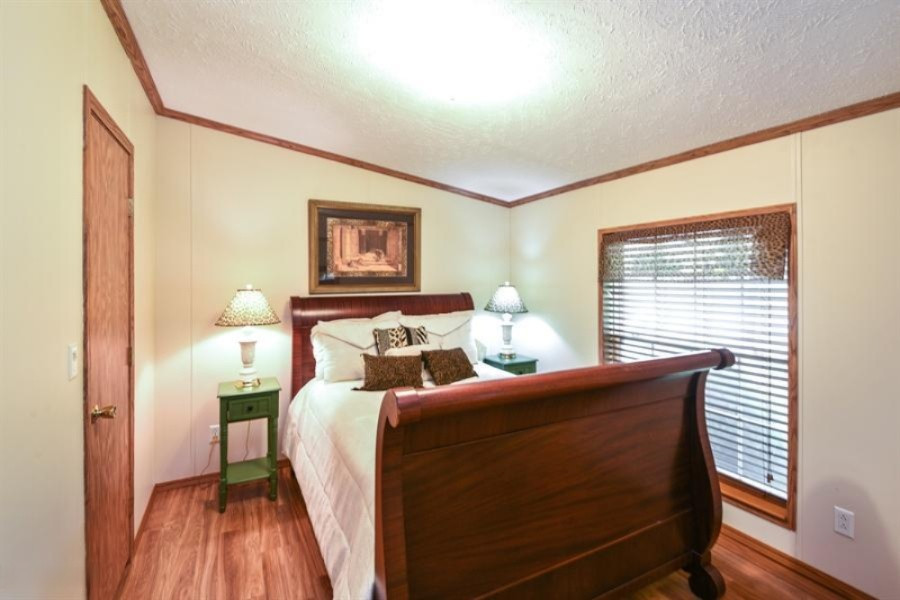 2958 River Road Benton Harbor, MI 49022 - Photo 9 of 14 vht_viewer_18