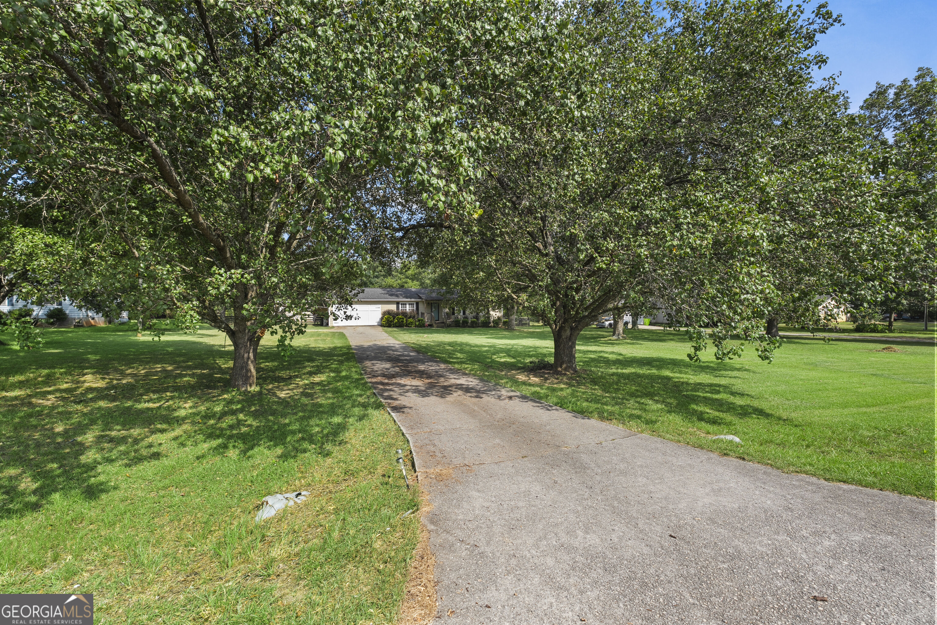 1911 Barnesville Road Griffin, GA 30224 - Photo 41 of 42 Gallery Image 41