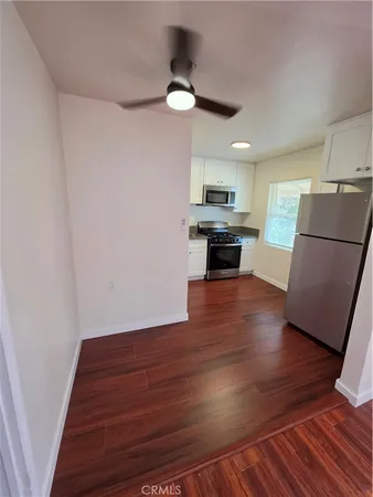$2,195 | 5863 Whitnall Highway, Unit 4, North Hollywood, CA 91601