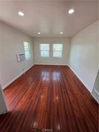 $2,195 | 5863 Whitnall Highway, Unit 4, North Hollywood, CA 91601