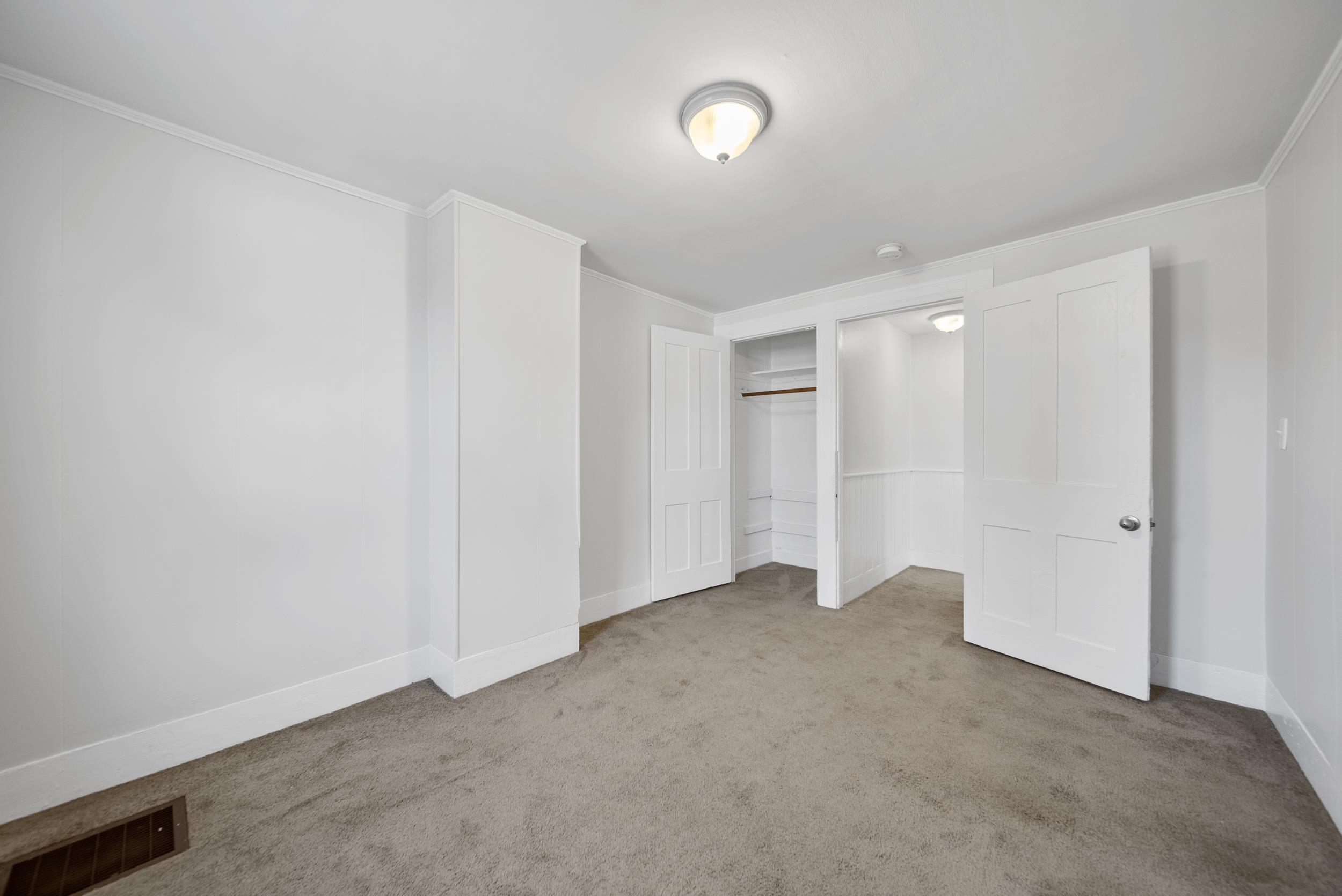 208 Main Street Somersworth, NH 03878 - Photo 15 of 31