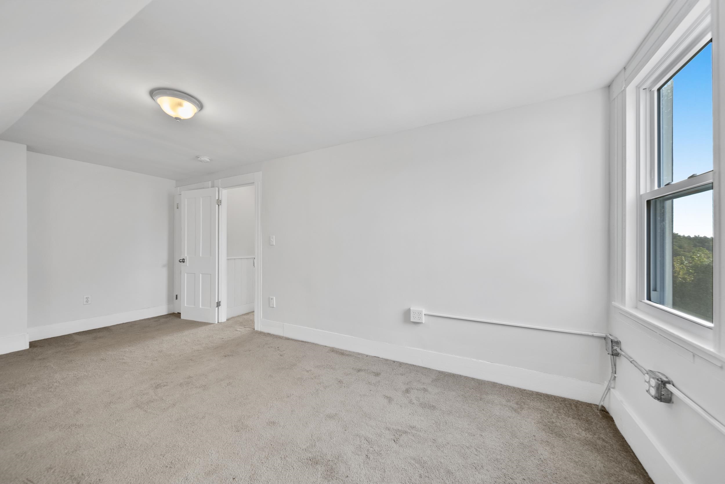 208 Main Street Somersworth, NH 03878 - Photo 26 of 31