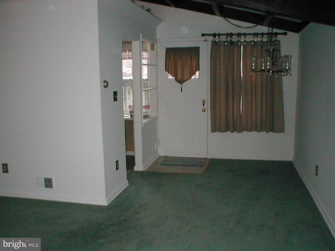 13123 Holdridge Road Silver Spring, MD 20906 - Photo 6 of 15 Dining Room
