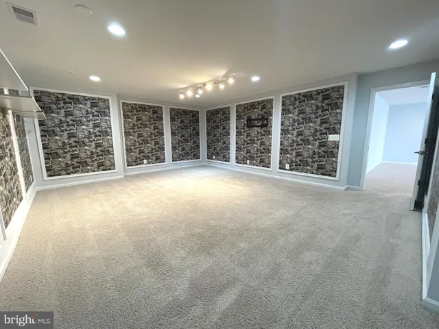 $3,500 | 18 Courier Drive, Charles Town, WV 25414