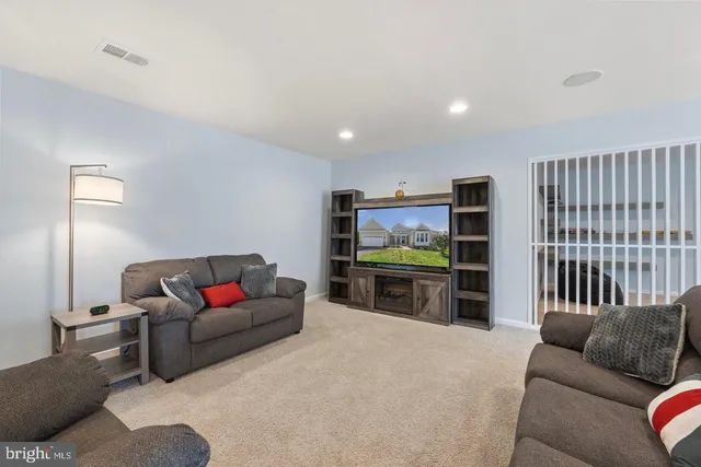 $3,500 | 18 Courier Drive, Charles Town, WV 25414