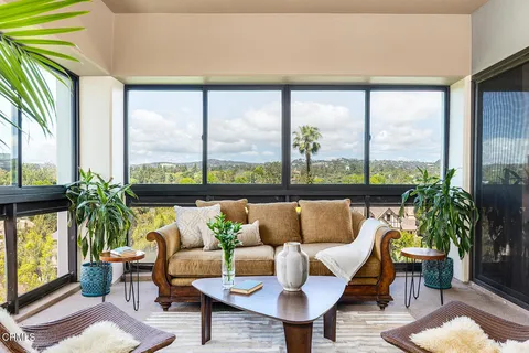 $949,000 | 10445 Wilshire Boulevard, Unit 604, Los Angeles, CA 90024