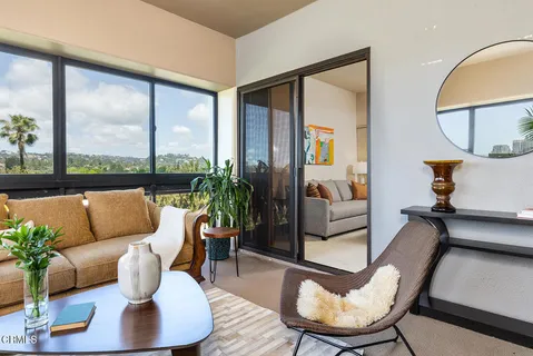 $949,000 | 10445 Wilshire Boulevard, Unit 604, Los Angeles, CA 90024