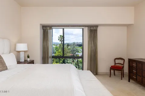 $949,000 | 10445 Wilshire Boulevard, Unit 604, Los Angeles, CA 90024