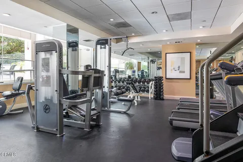 $949,000 | 10445 Wilshire Boulevard, Unit 604, Los Angeles, CA 90024