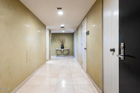 $949,000 | 10445 Wilshire Boulevard, Unit 604, Los Angeles, CA 90024