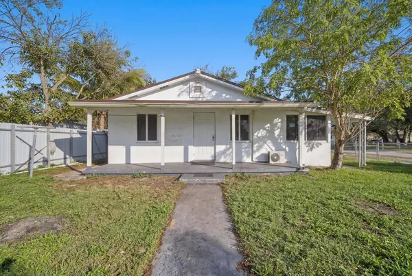 $405,000 | 1796 Northwest 112th Street, Miami, FL 33167