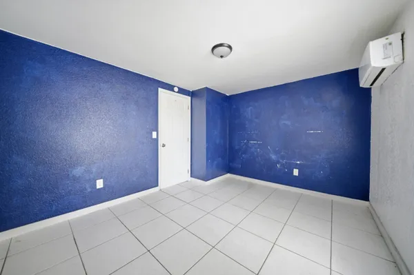 $405,000 | 1796 Northwest 112th Street, Miami, FL 33167