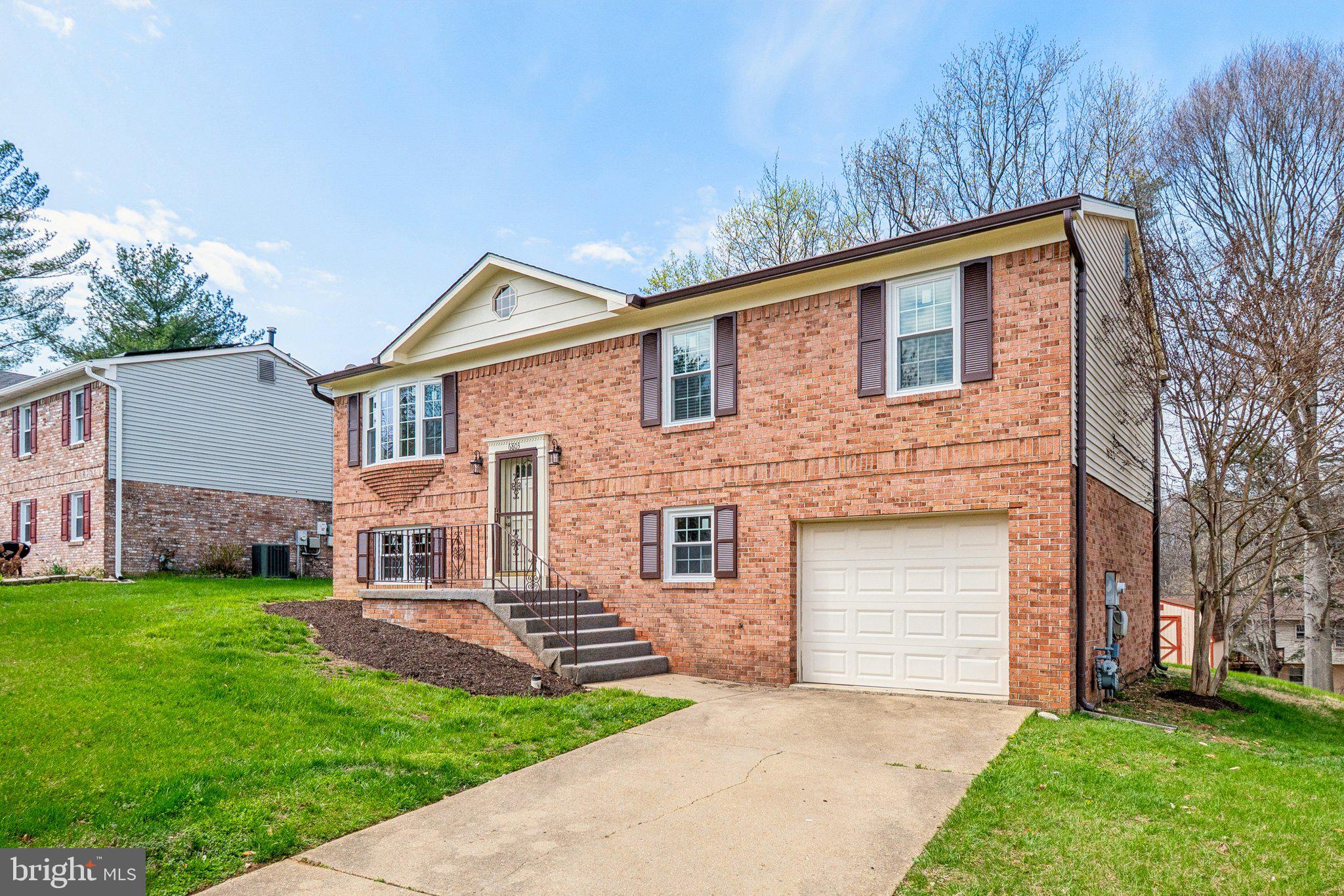 6803 Middlefield Road Fort Washington, MD 20744 - Photo 2 of 36