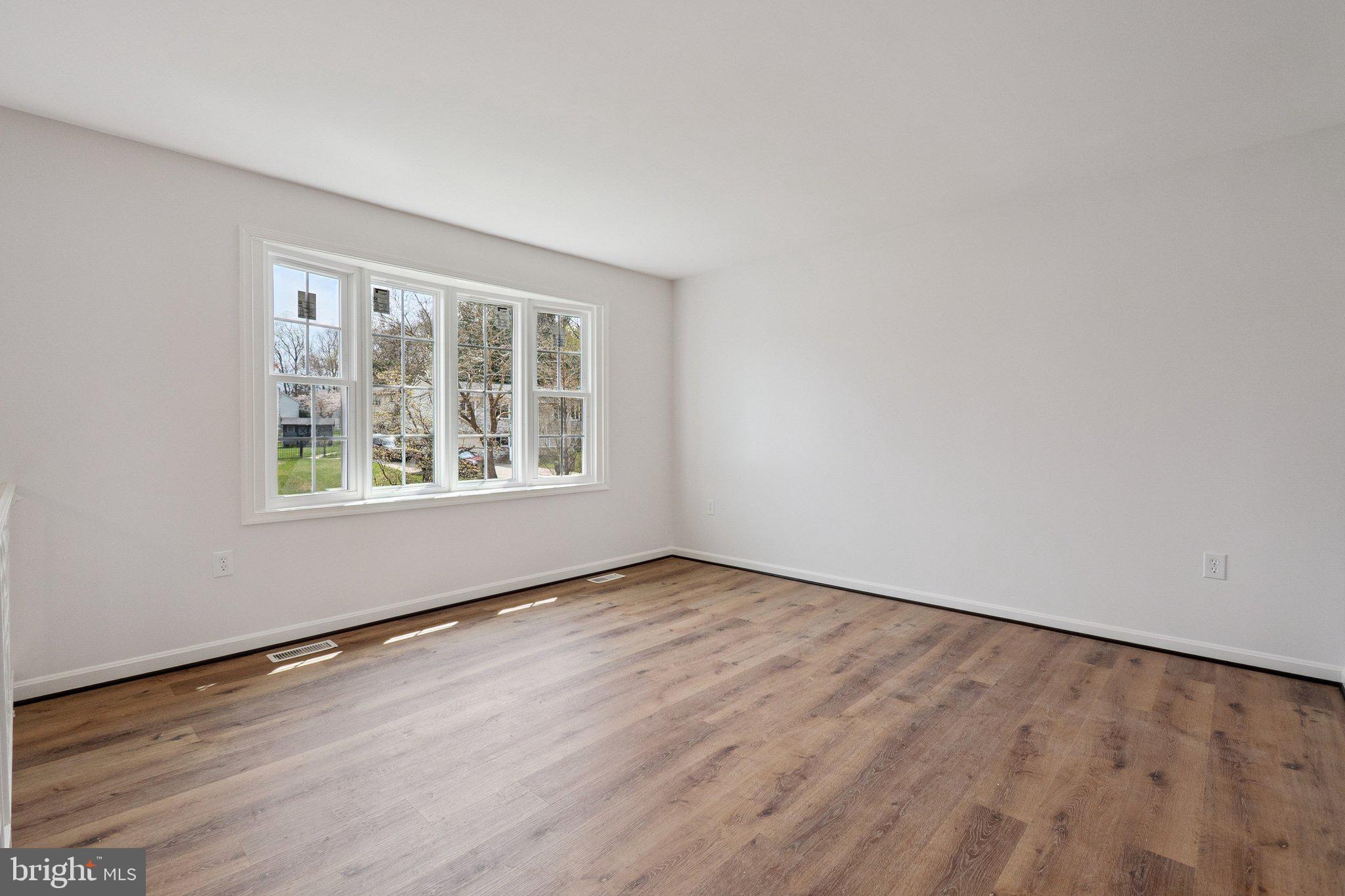 6803 Middlefield Road Fort Washington, MD 20744 - Photo 7 of 36