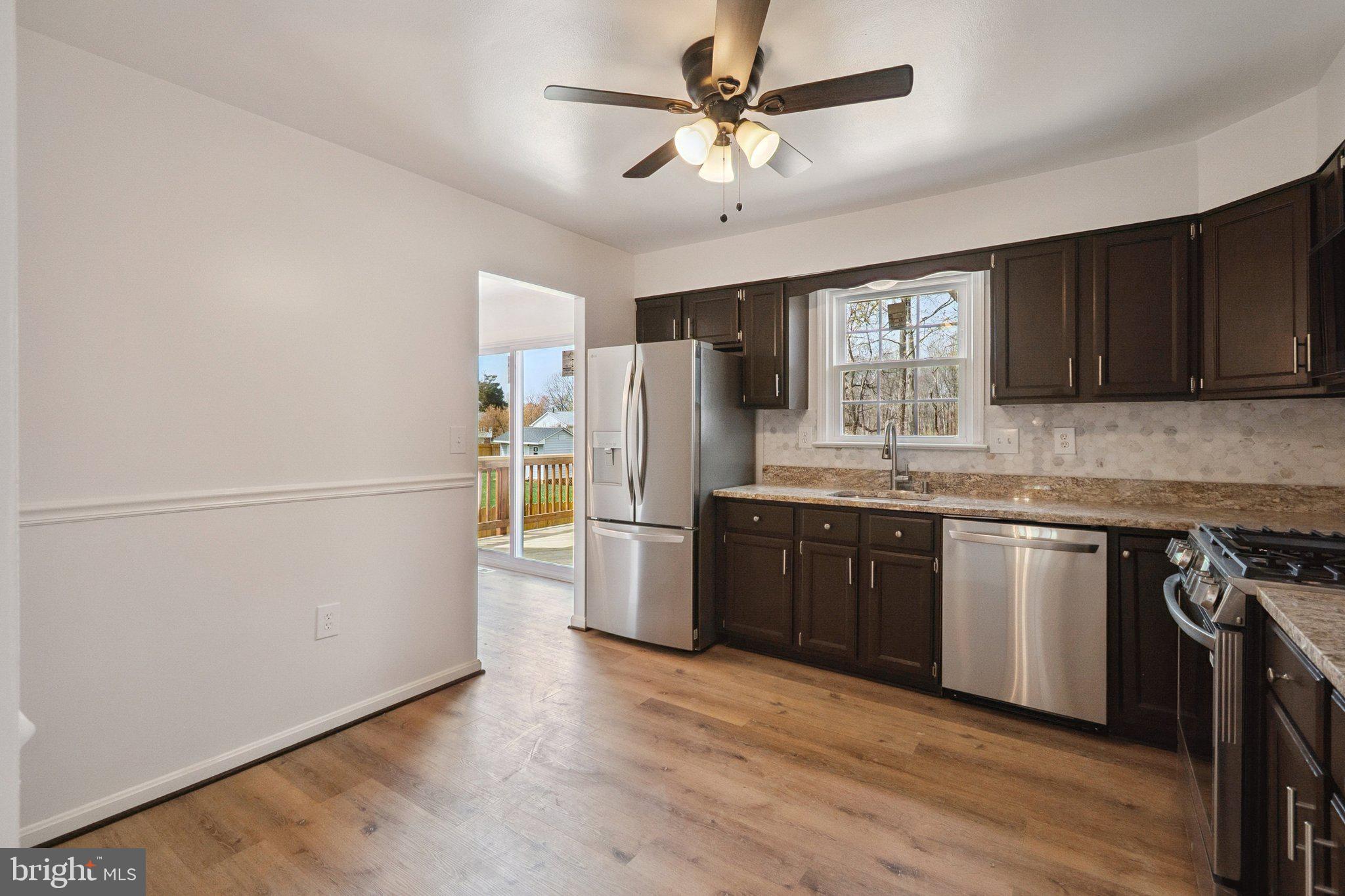 6803 Middlefield Road Fort Washington, MD 20744 - Photo 8 of 36