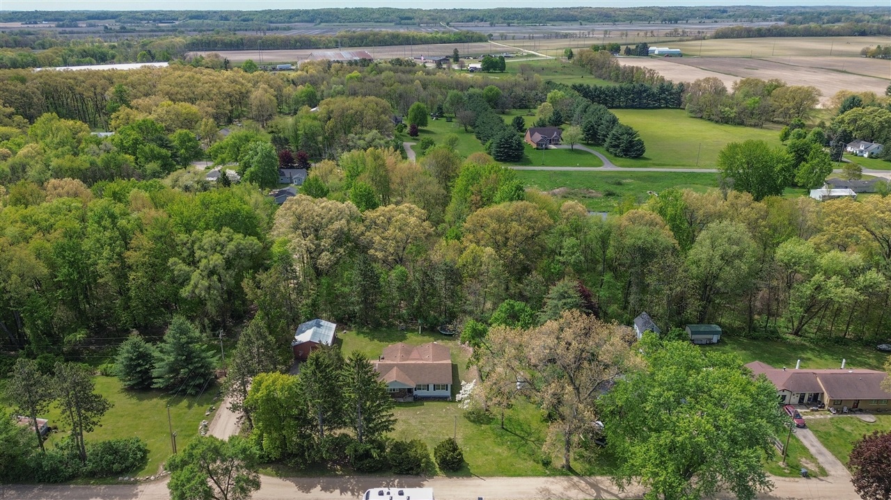45523 Eleanor Drive Decatur, MI 49045 - Photo 37 of 42