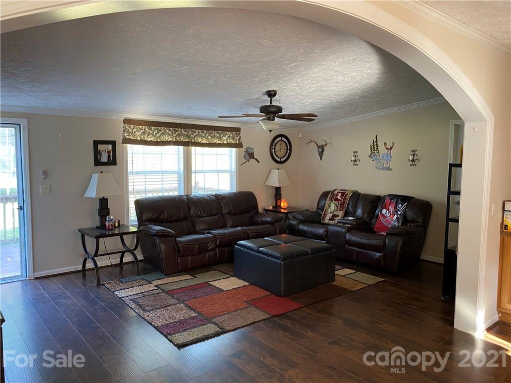 475 Clearview Road Cleveland, NC 27013 - Photo 3 of 16 Gallery Image 3