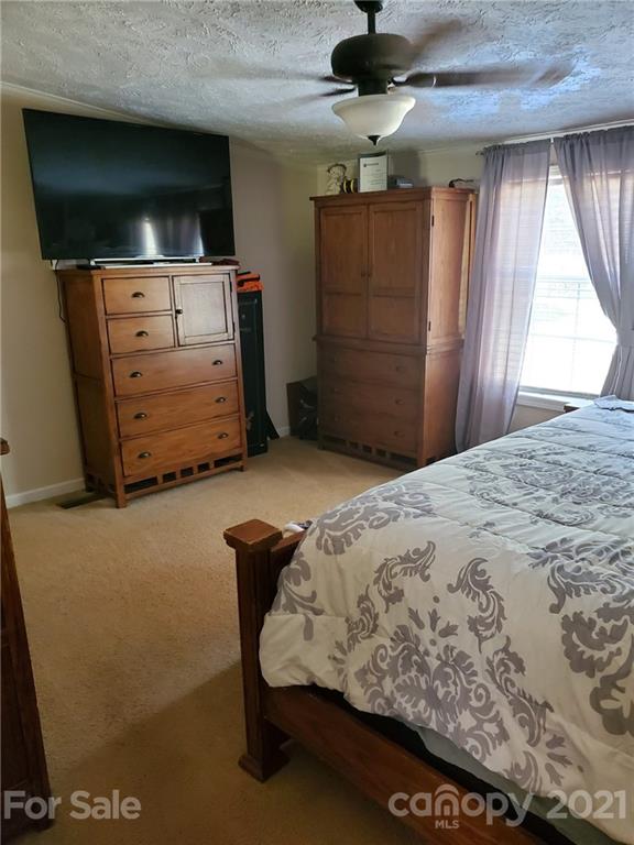 475 Clearview Road Cleveland, NC 27013 - Photo 7 of 16 Gallery Image 7