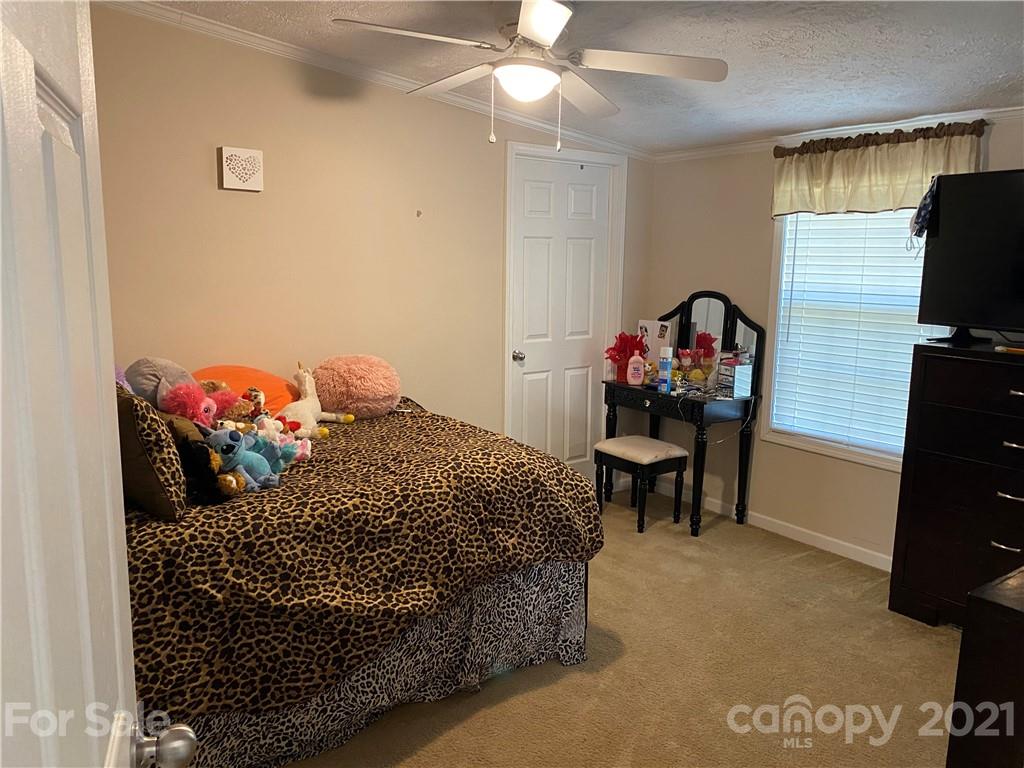 475 Clearview Road Cleveland, NC 27013 - Photo 10 of 16 Gallery Image 10