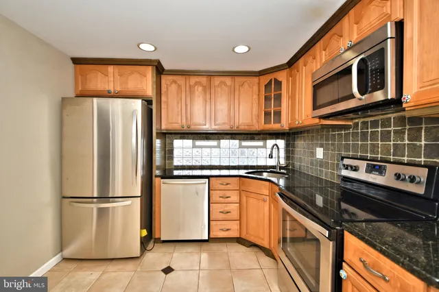 $2,500 | 660 Osborne Avenue, Morrisville, PA 19067